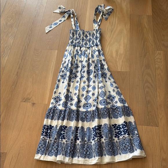 Zara Blue and White Maxi Dress - Picture 2 of 7